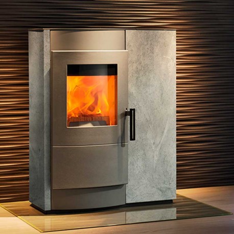 Estufa mixta de llenya i pellets INDUO de RIKA